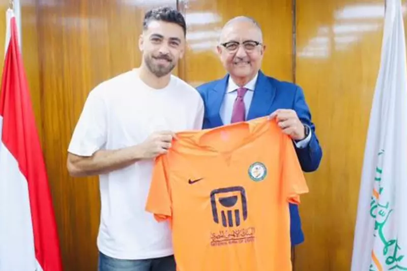 يسري وحيد لاعب البنك الأهلي الجديد
